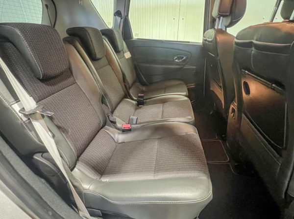 RENAULT SCENIC III