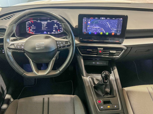 SEAT LEON ST