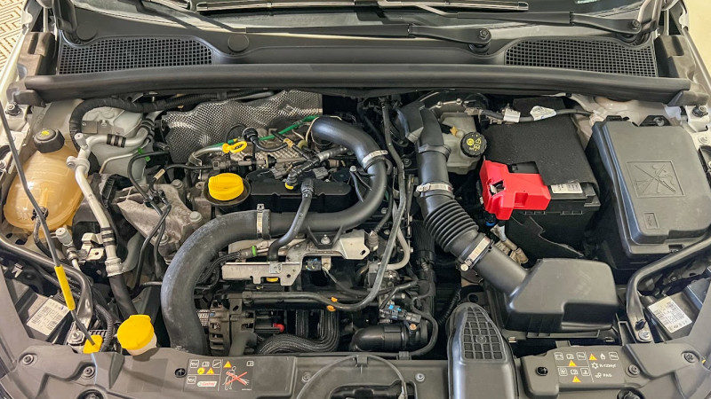 RENAULT CLIO V