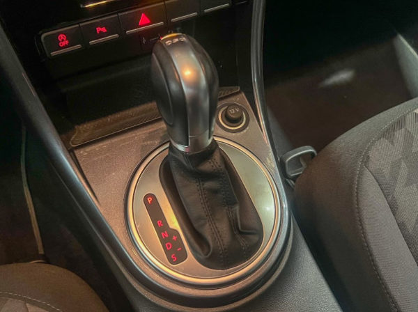 VOLKSWAGEN COCCINELLE