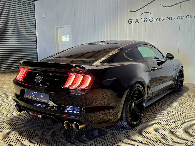 FORD MUSTANG FASTBACK