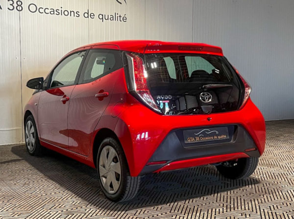 TOYOTA AYGO