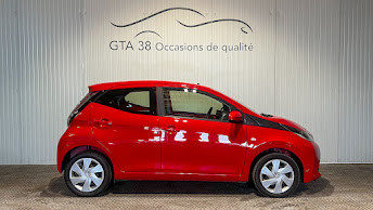 TOYOTA AYGO