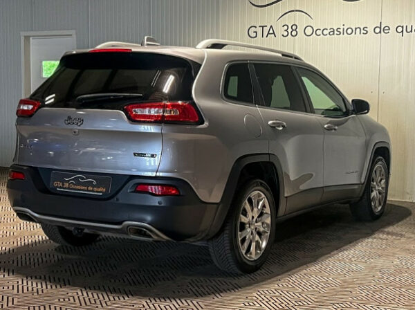 JEEP CHEROKEE