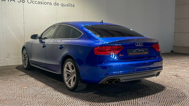AUDI S5 SPORTBACK