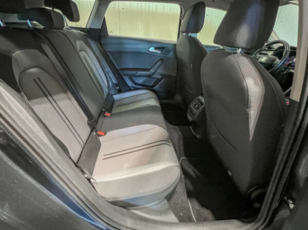 SEAT LEON ST