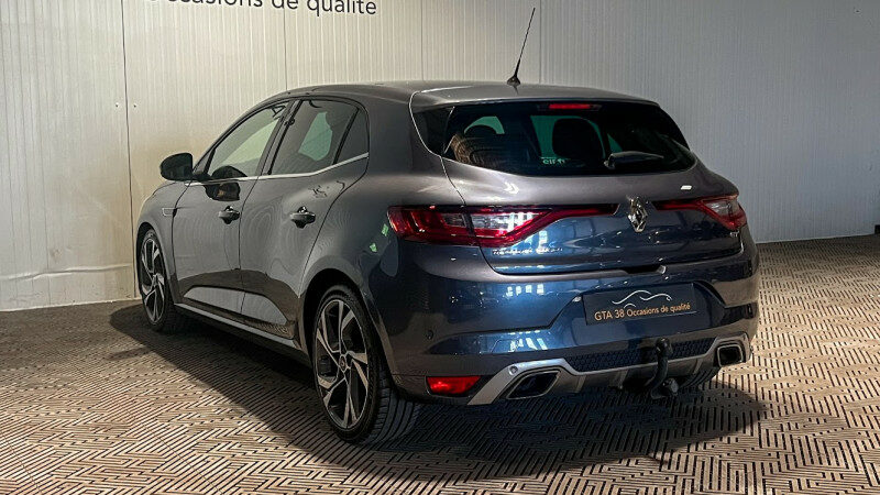 RENAULT MEGANE IV