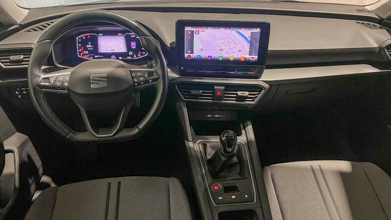 SEAT LEON