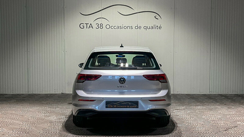 VOLKSWAGEN GOLF VIII