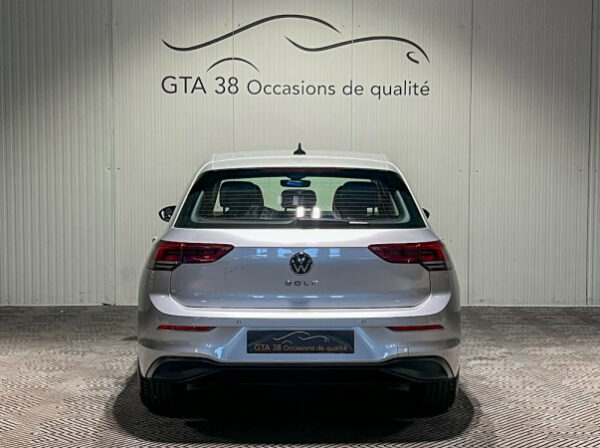 VOLKSWAGEN GOLF VIII