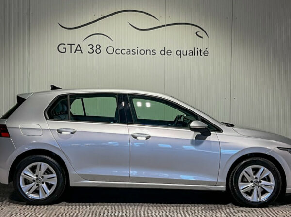 VOLKSWAGEN GOLF VIII