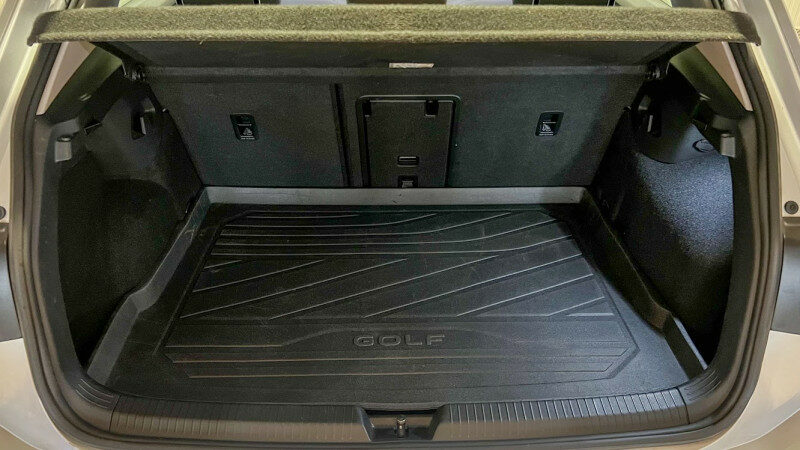 VOLKSWAGEN GOLF VIII