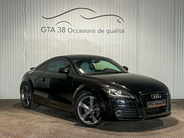 AUDI TT