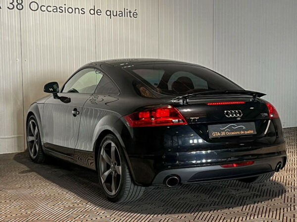 AUDI TT