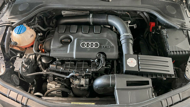 AUDI TT