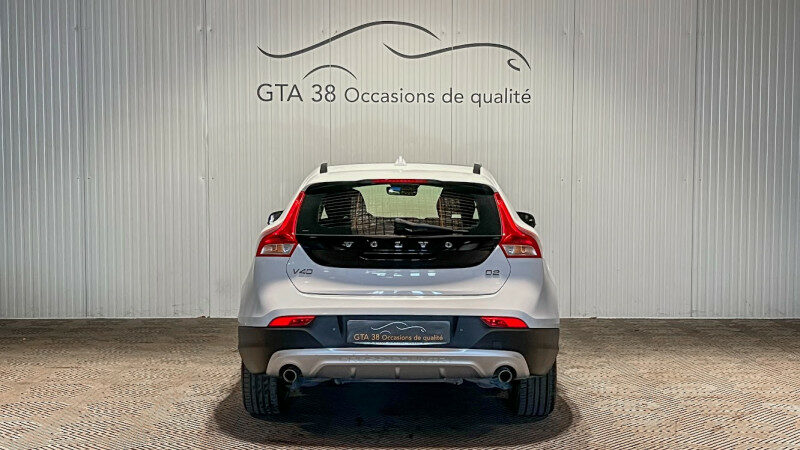 VOLVO V40 CROSS COUNTRY