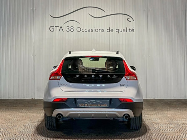 VOLVO V40 CROSS COUNTRY
