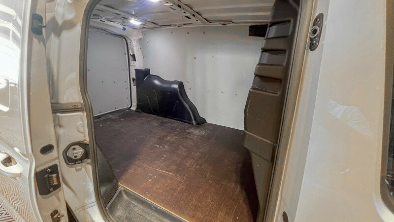 VOLKSWAGEN CADDY CARGO