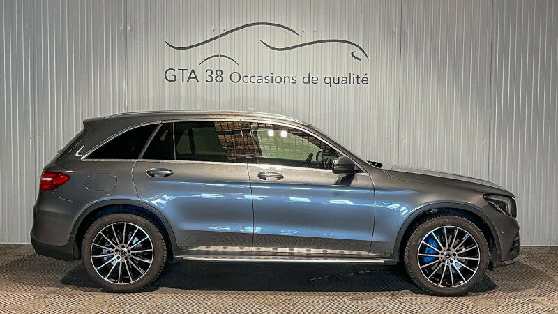 MERCEDES GLC
