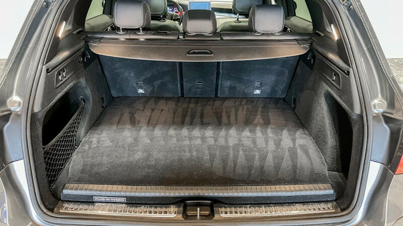 MERCEDES GLC