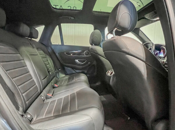 MERCEDES GLC