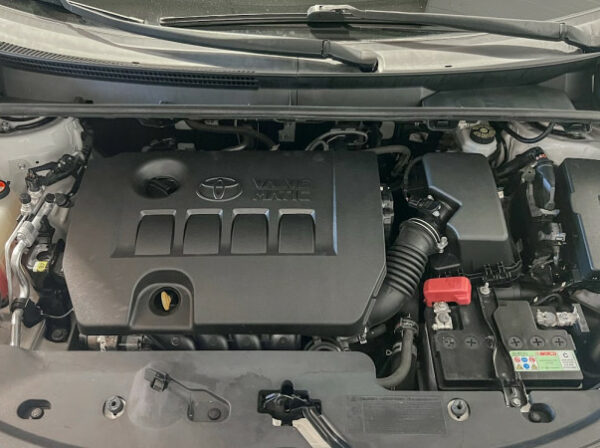 TOYOTA VERSO