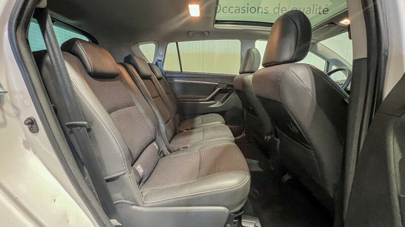 TOYOTA VERSO