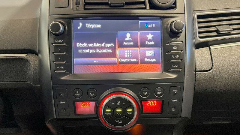 TOYOTA VERSO