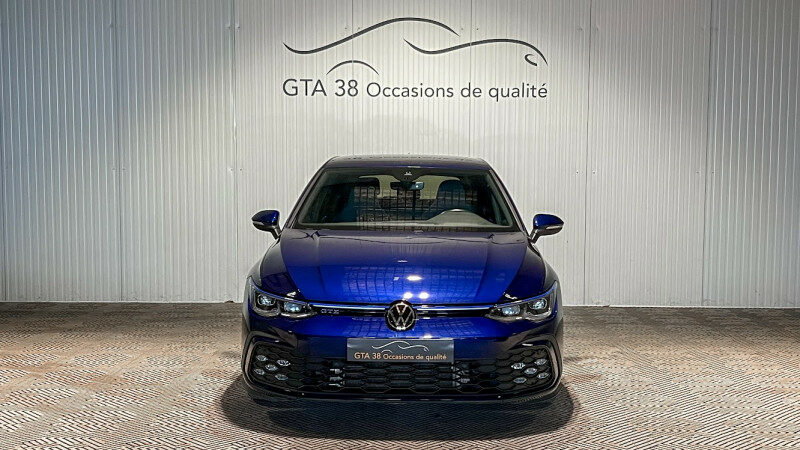VOLKSWAGEN GOLF VIII