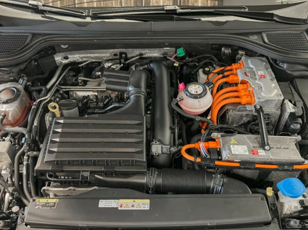VOLKSWAGEN GOLF VIII