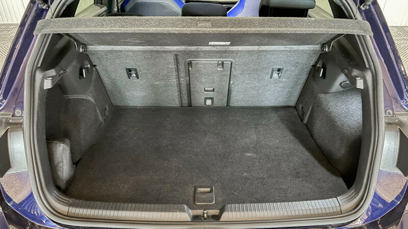VOLKSWAGEN GOLF VIII
