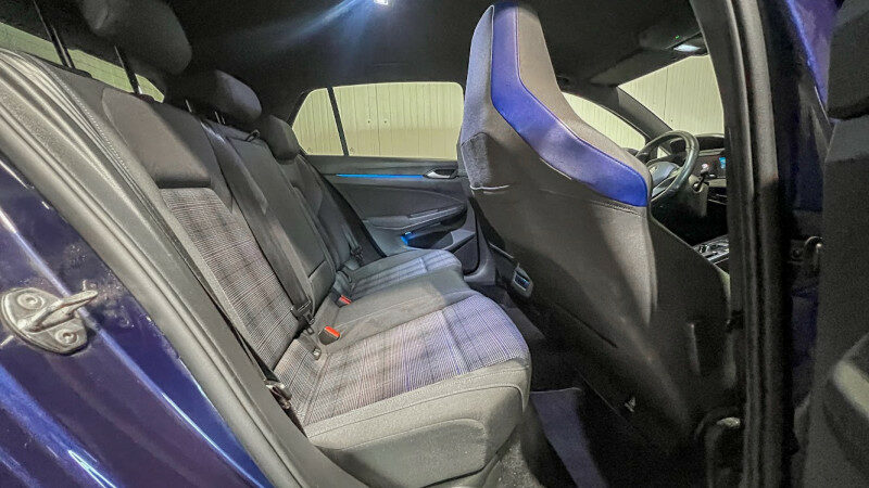 VOLKSWAGEN GOLF VIII