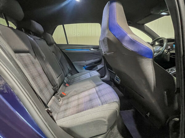 VOLKSWAGEN GOLF VIII