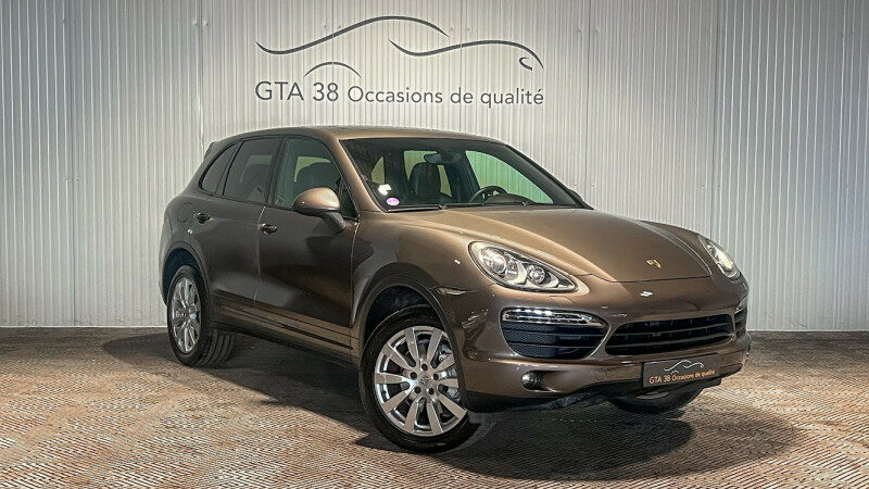 PORSCHE CAYENNE