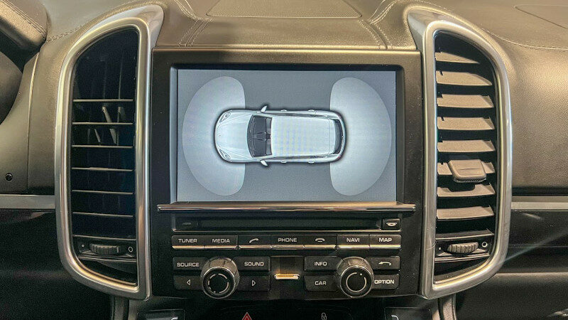 PORSCHE CAYENNE