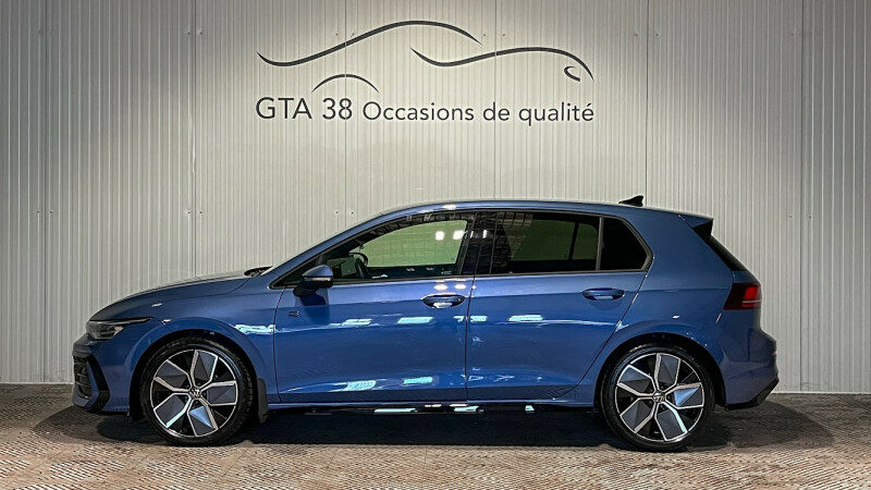 VOLKSWAGEN GOLF VIII