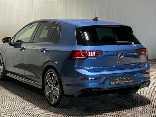 VOLKSWAGEN GOLF VIII