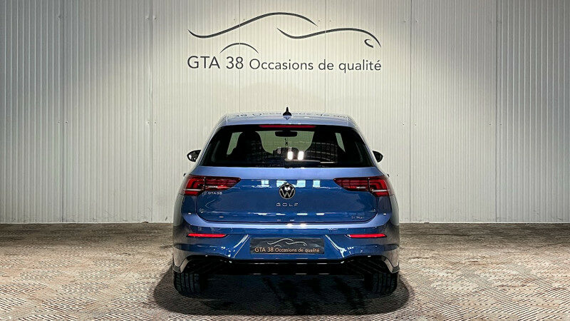 VOLKSWAGEN GOLF VIII