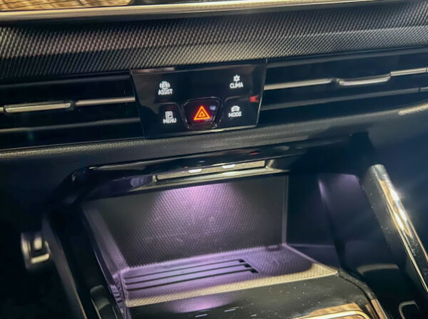 VOLKSWAGEN GOLF VIII