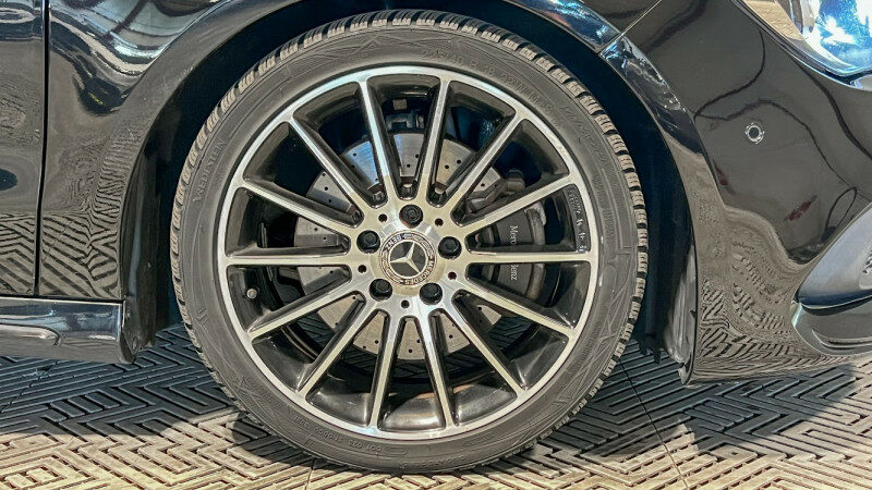 MERCEDES CLA SHOOTING BRAKE