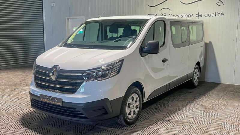 RENAULT TRAFIC III COMBI