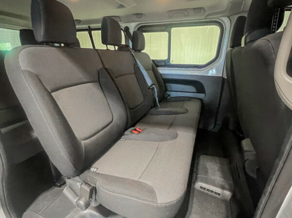 RENAULT TRAFIC III COMBI