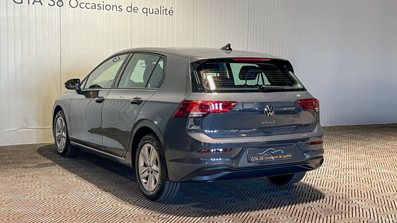 VOLKSWAGEN GOLF VIII