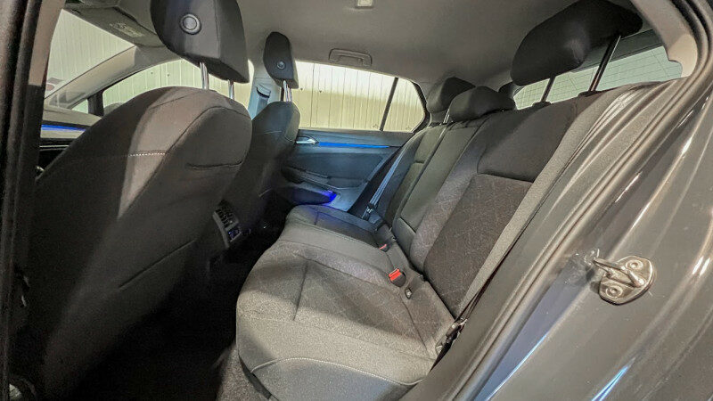 VOLKSWAGEN GOLF VIII