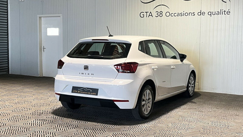 SEAT IBIZA