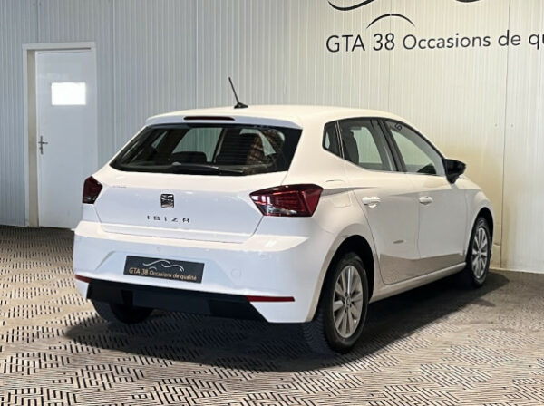 SEAT IBIZA