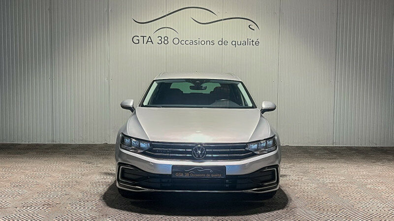 VOLKSWAGEN PASSAT SW