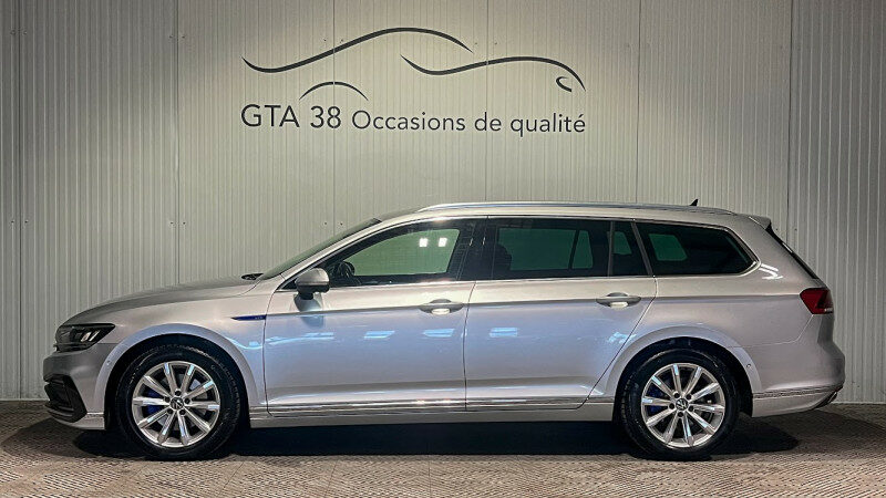 VOLKSWAGEN PASSAT SW