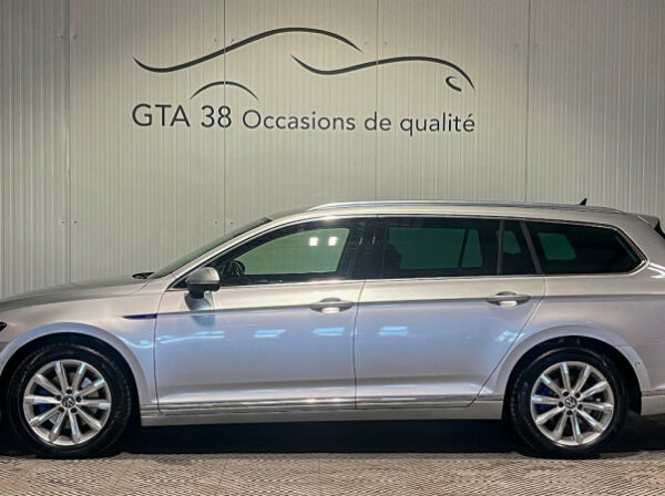 VOLKSWAGEN PASSAT SW