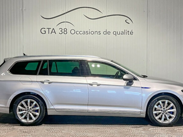 VOLKSWAGEN PASSAT SW